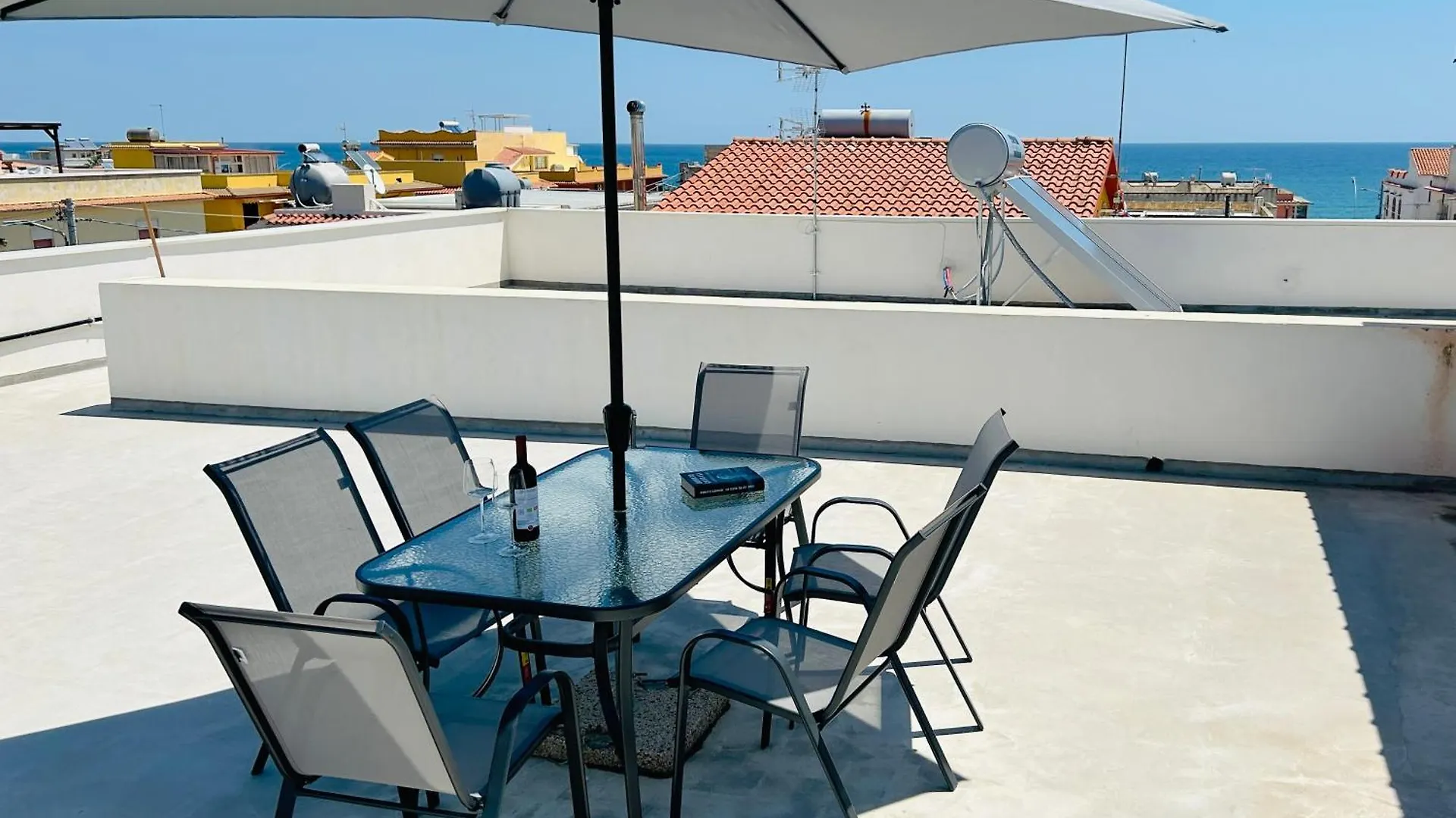 Blue Space 50 Meters From The Sandy Beach, Parking & Wifi Avola