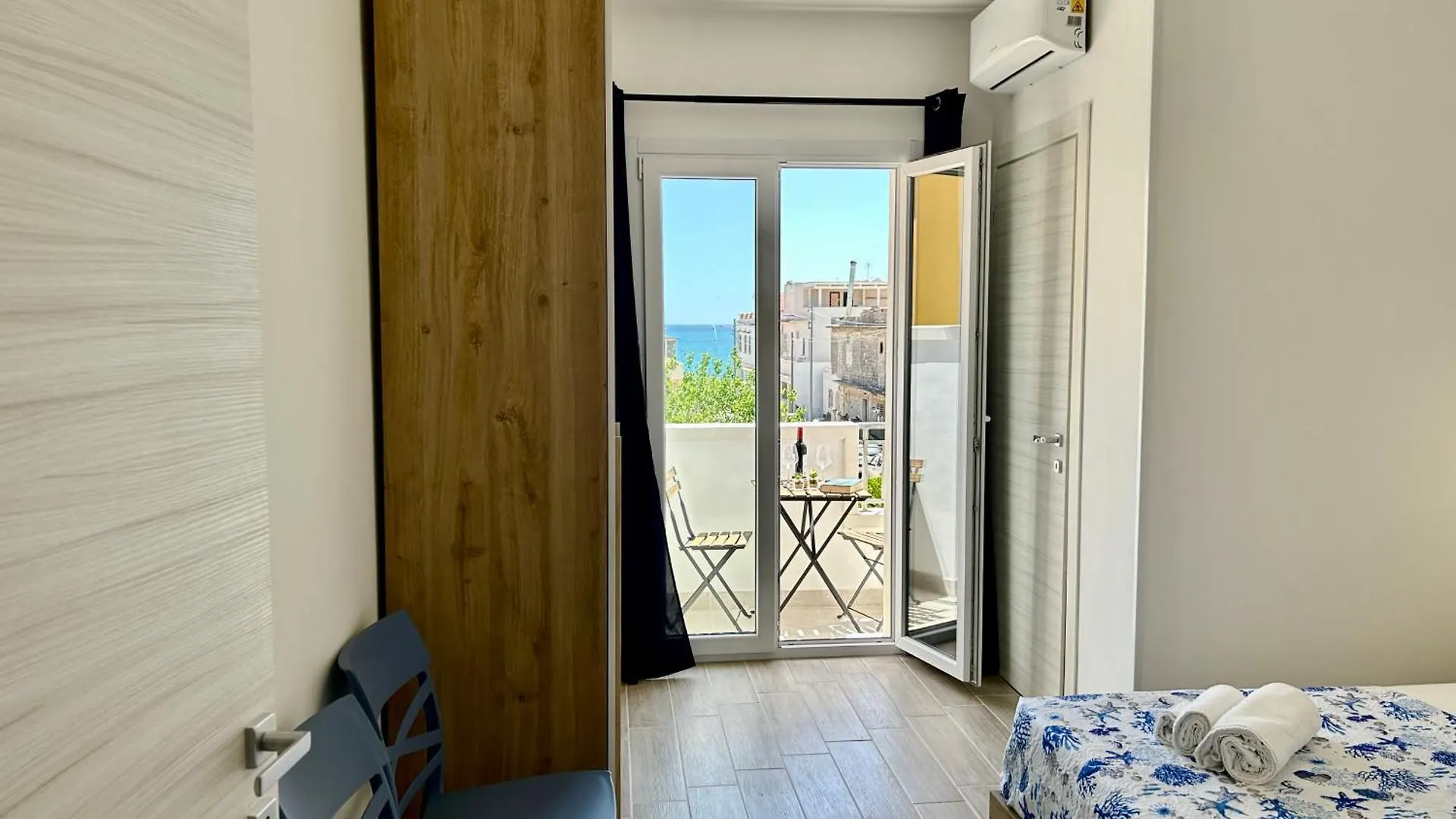 Blue Space 50 Meters From The Sandy Beach, Parking & Wifi Avola 0*,